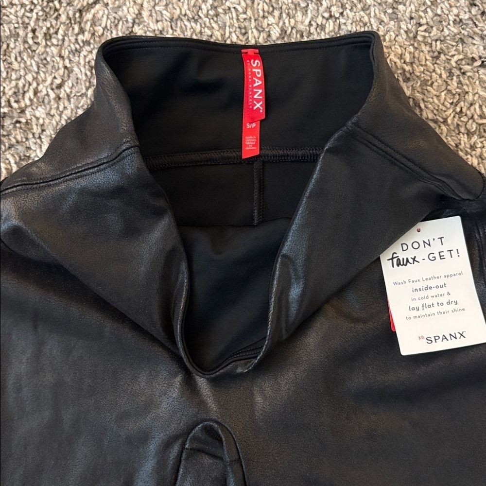 Spanx Faux Leather Shorts - Picture 3 of 4
